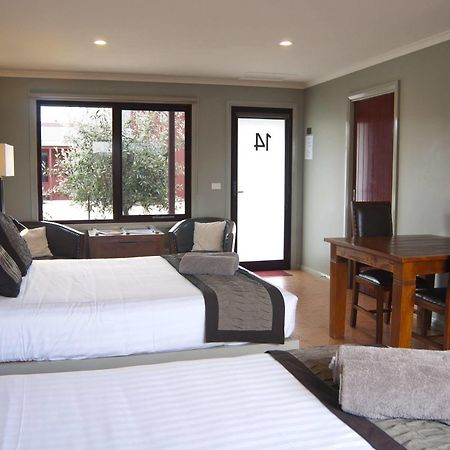 Bairnsdale Motel Экстерьер фото