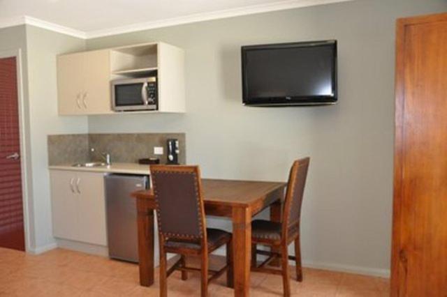 Bairnsdale Motel Экстерьер фото