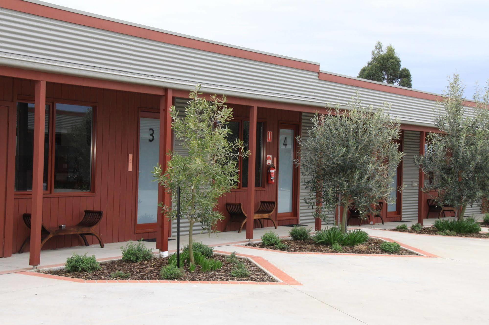 Bairnsdale Motel Экстерьер фото
