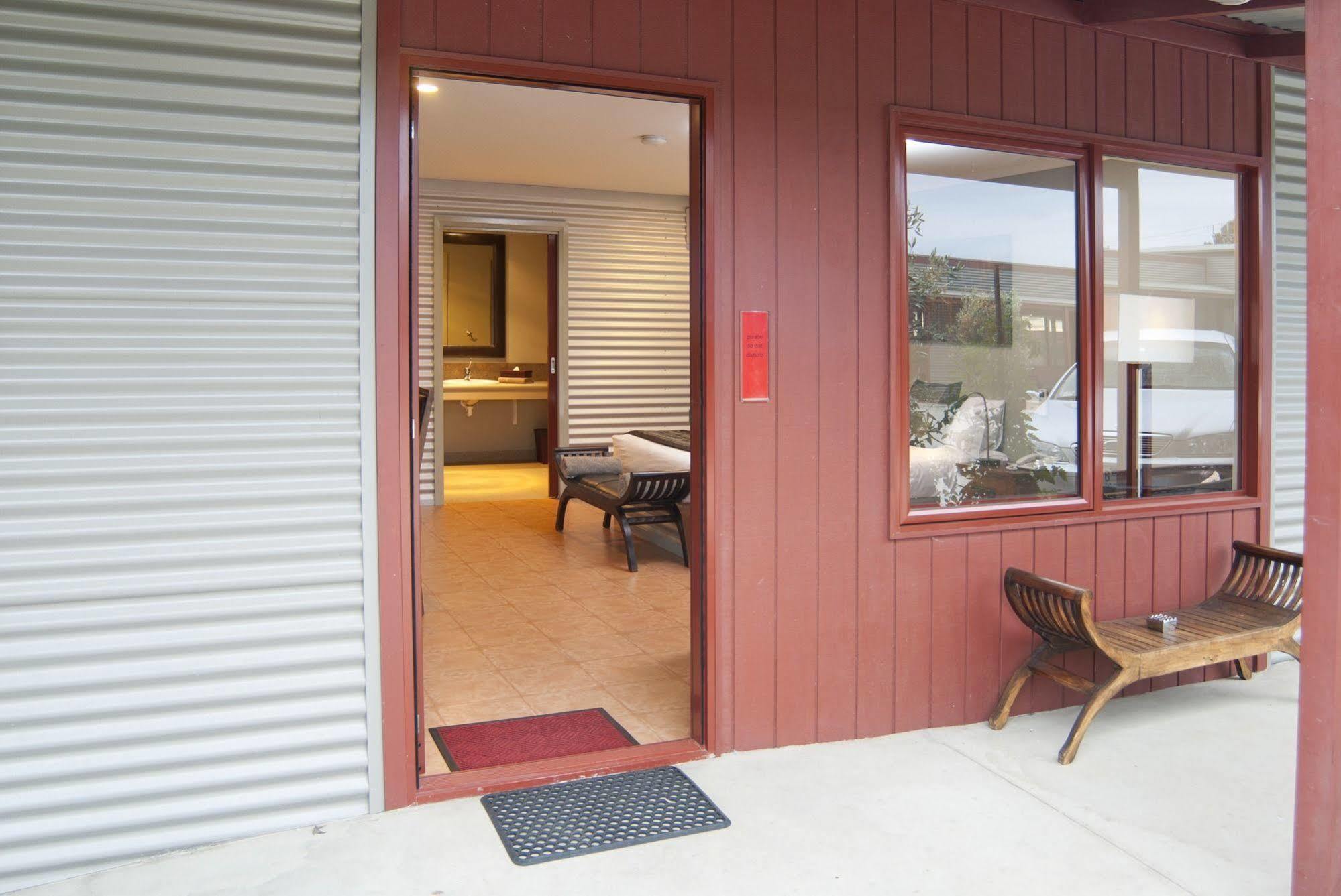 Bairnsdale Motel Экстерьер фото